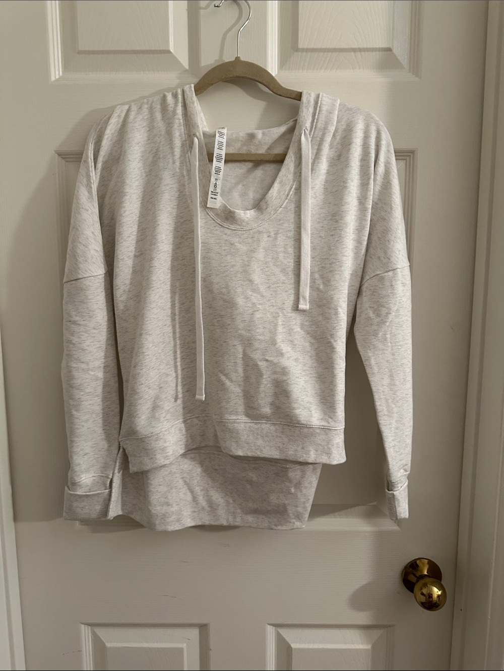 ALO Women's Lightweight Hooded Pullover Sweatshirt in Light Heather Gray
